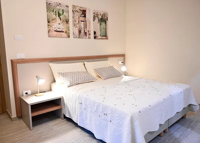 Gioie Bed & Breakfast 3*