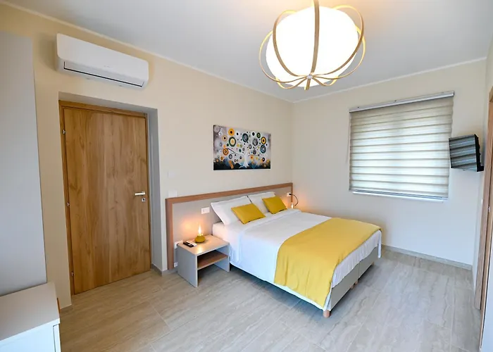 Gioie アリアーノ・イルピーノ